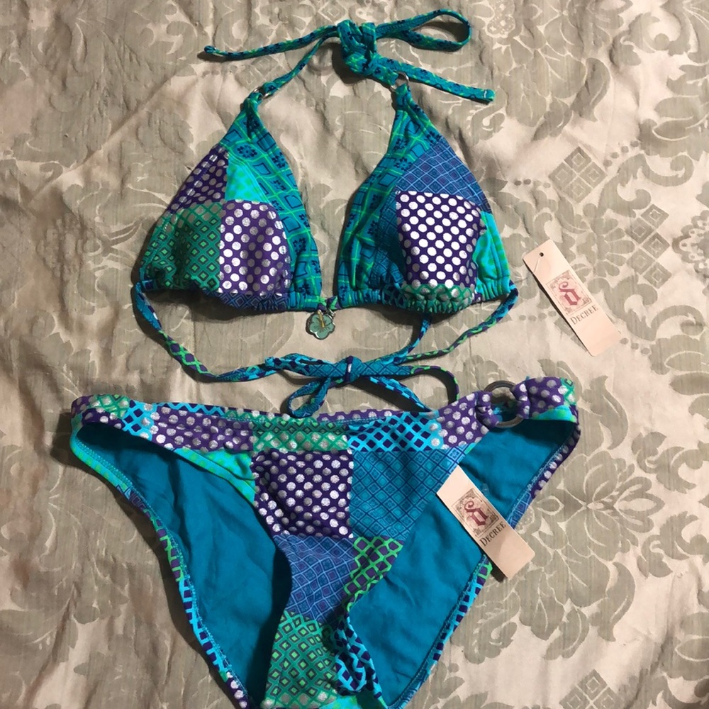 NWT Women’s Bikini Swimsuit Set